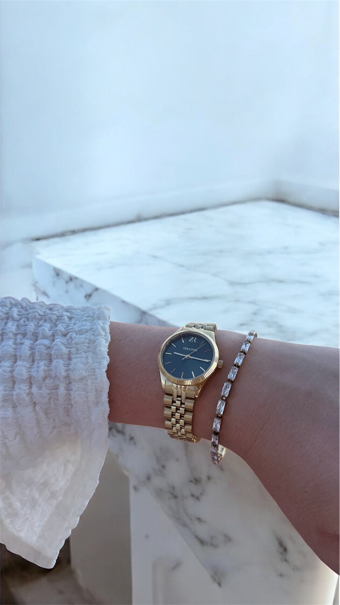 Eternal Gold-Black
